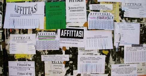 Caro affitti all’università, oggi tende piazzate in 8 città