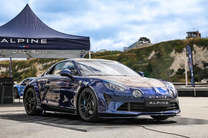Per Alpine l’innovazione passa attraverso il lino