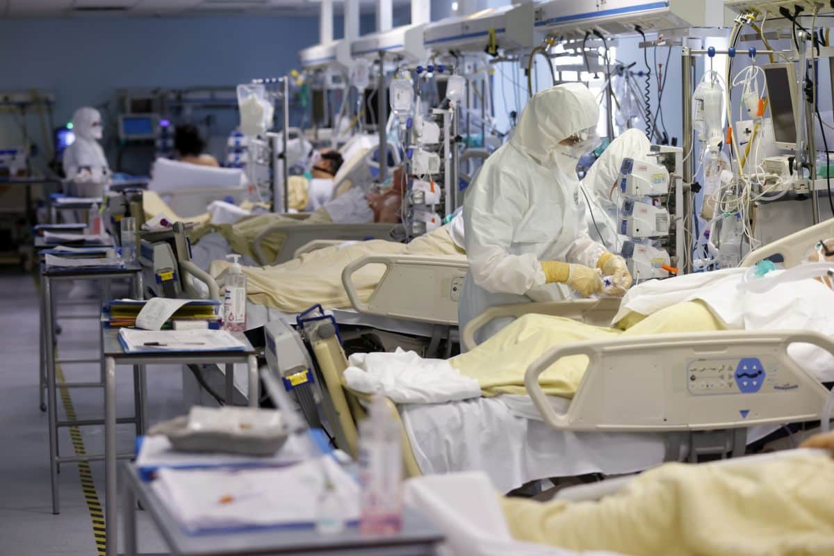 Covid, in una settimana casi in aumento del 28,1%