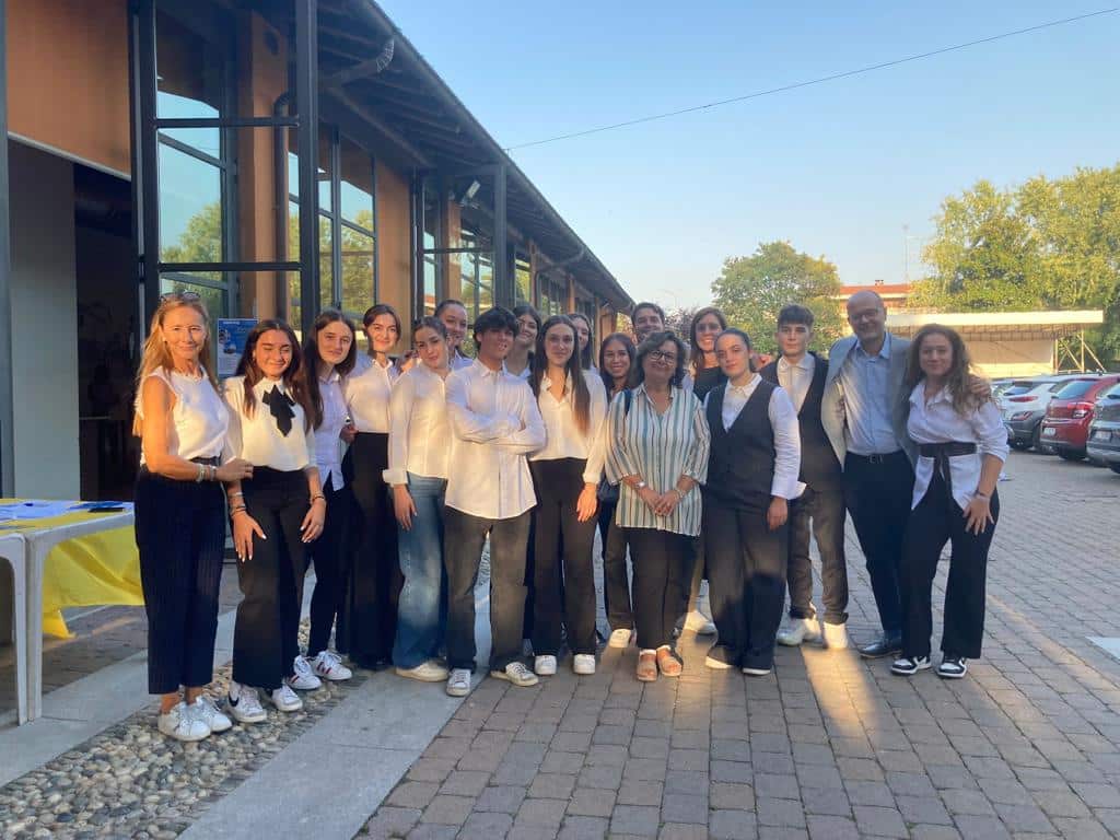 Erasmus, scuola, esperienze all’estero: incontro del Liceo di Arconate a Cuggiono in villa Annoni