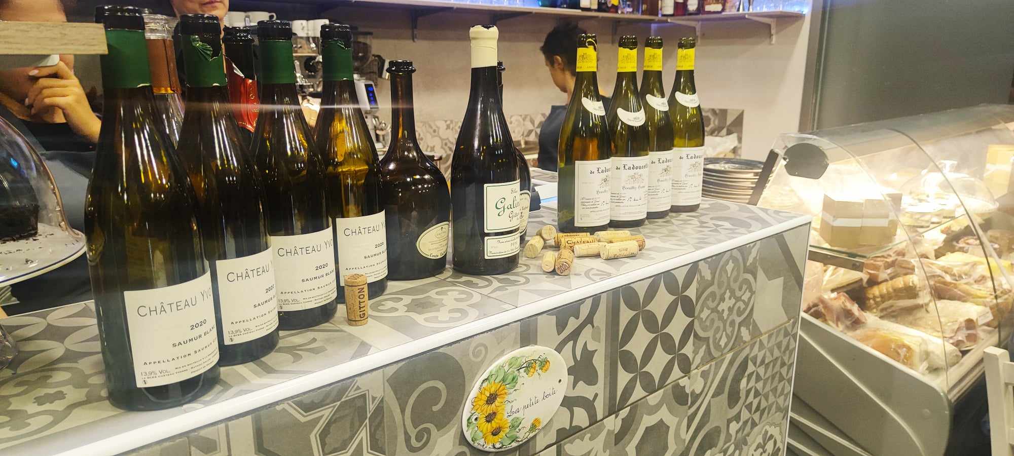 Arluno, la ripresa alla Petite Boite è da tutto esaurito: che bontà i vini della Loira. E adesso..