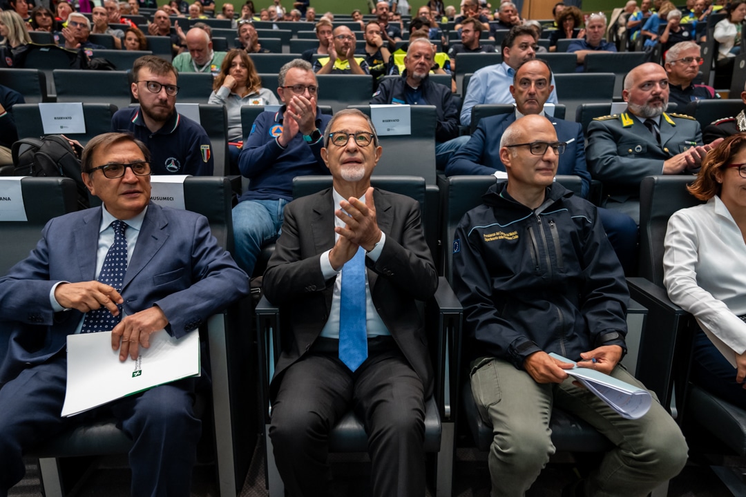 Il ministro Nello Musumeci incontra la Protezione Civile in Regione Lombardia