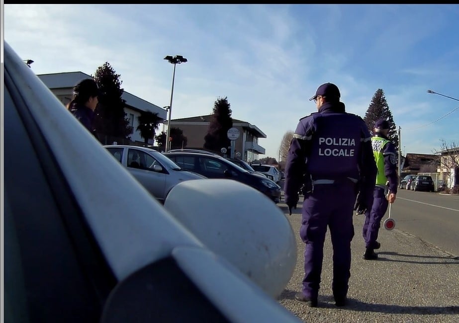 Castano Primo, non si ferma all’alt della Polizia locale: fuga durata pochi giorni