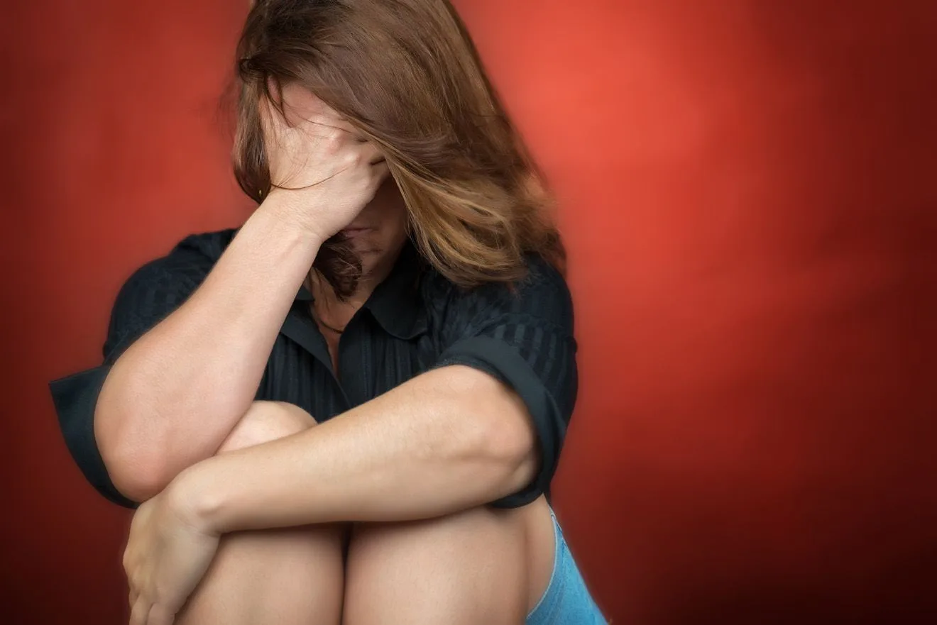 Messaggi e telefonate minacciose alla ex: 33enne di Mesero arrestato a Pavia per atti persecutori