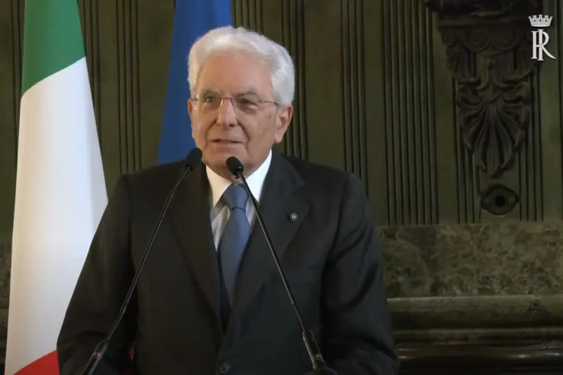 Mattarella “Delitto trasformare cibo e acqua in strumenti di guerra”