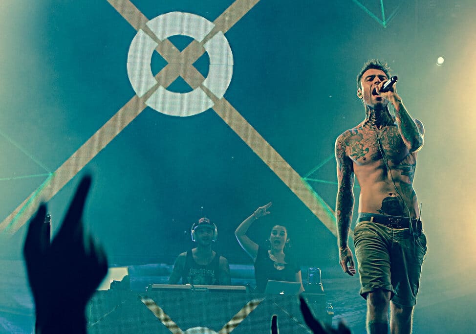 Bonus psicologo: Matteo Bassetti contro Fedez