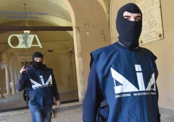 ‘Ndrangheta: operazione Dia e Carabinieri contro i clan Morabito, Palamara e Bruzzaniti, 18 in manette a Milano (e non solo)