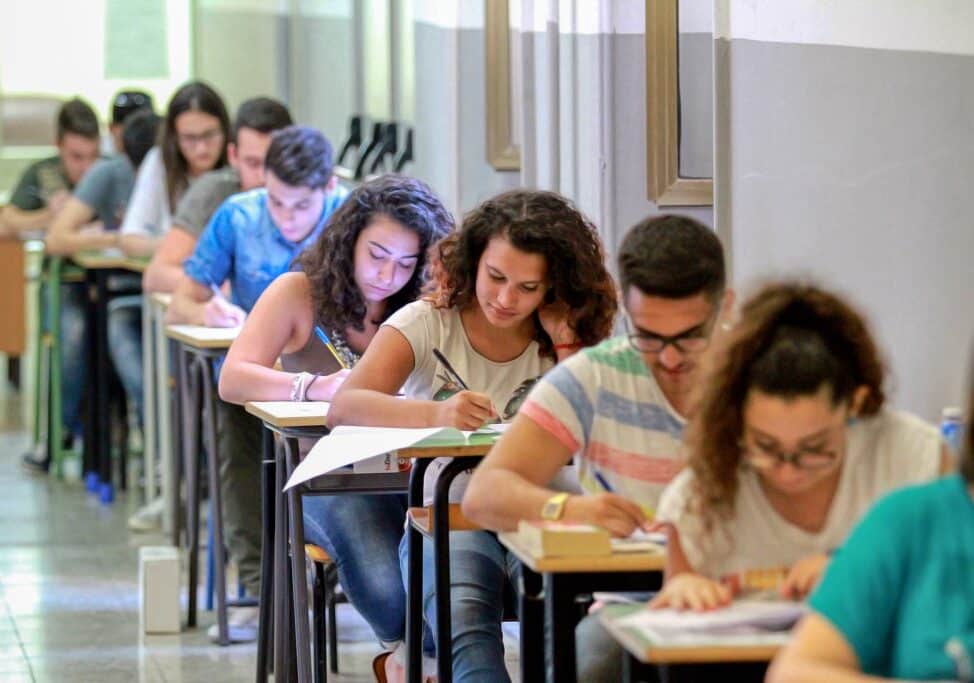 Scuola: Lombardia dote merito, 1.500 euro per gli studenti eccellenti