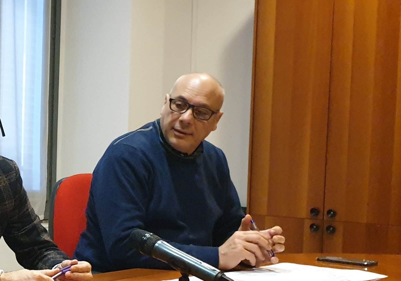 Vittuone, Tenti contro Bonfadini: “C’è altro da chiudere oltre a quello che avete già chiuso?”
