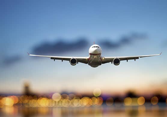 Volo in Sardegna per Natale? Adiconsum: costa 600 euro