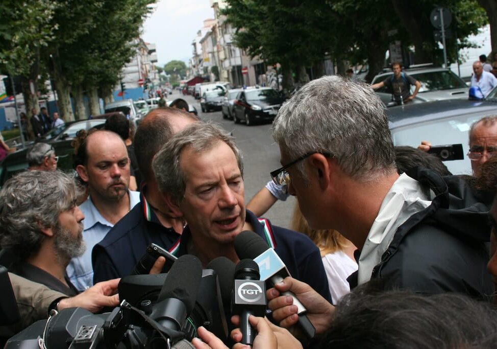 Influenza e Covid: casi in aumento. Il nuovo appello dell’Assessore Guido Bertolaso
