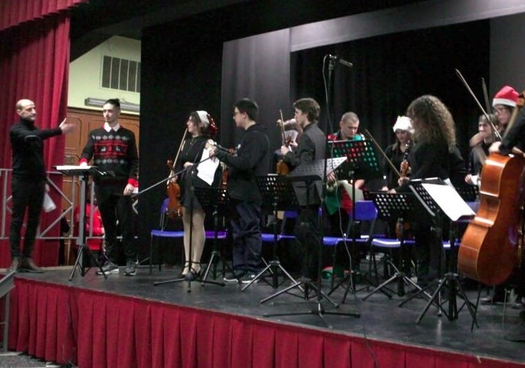 Natale in musica per il liceo Quasimodo a Magenta