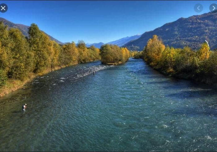 Cadono nell’Adda in Valtellina: ricoverati in ospedale
