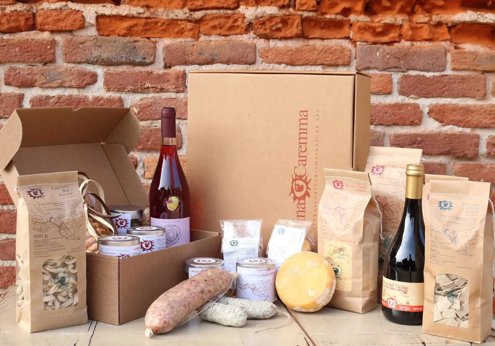 Shopping natalizio nelle cascine per due italiani su tre