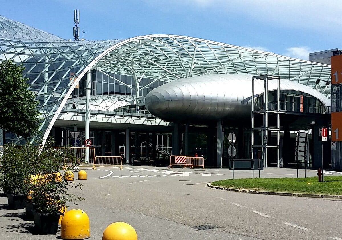 Rho, ruba borsa di valore in Fiera: arrestato 62enne peruviano