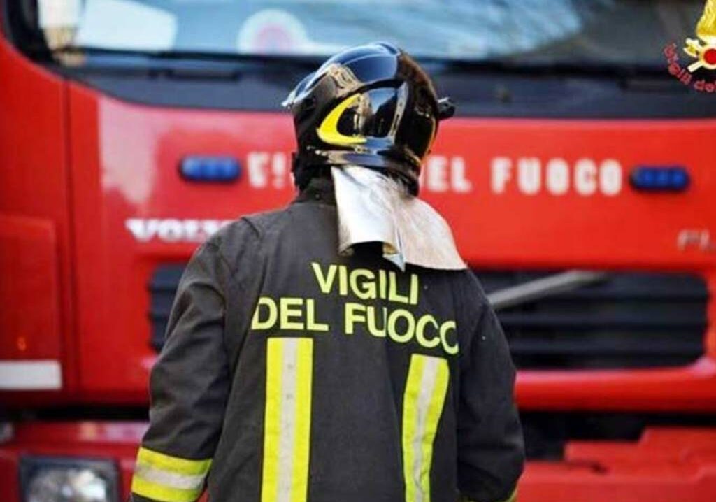 Tragedia sulla A7 tra i caselli di Binasco e Bereguardo: 59enne si schianta e muore sul colpo