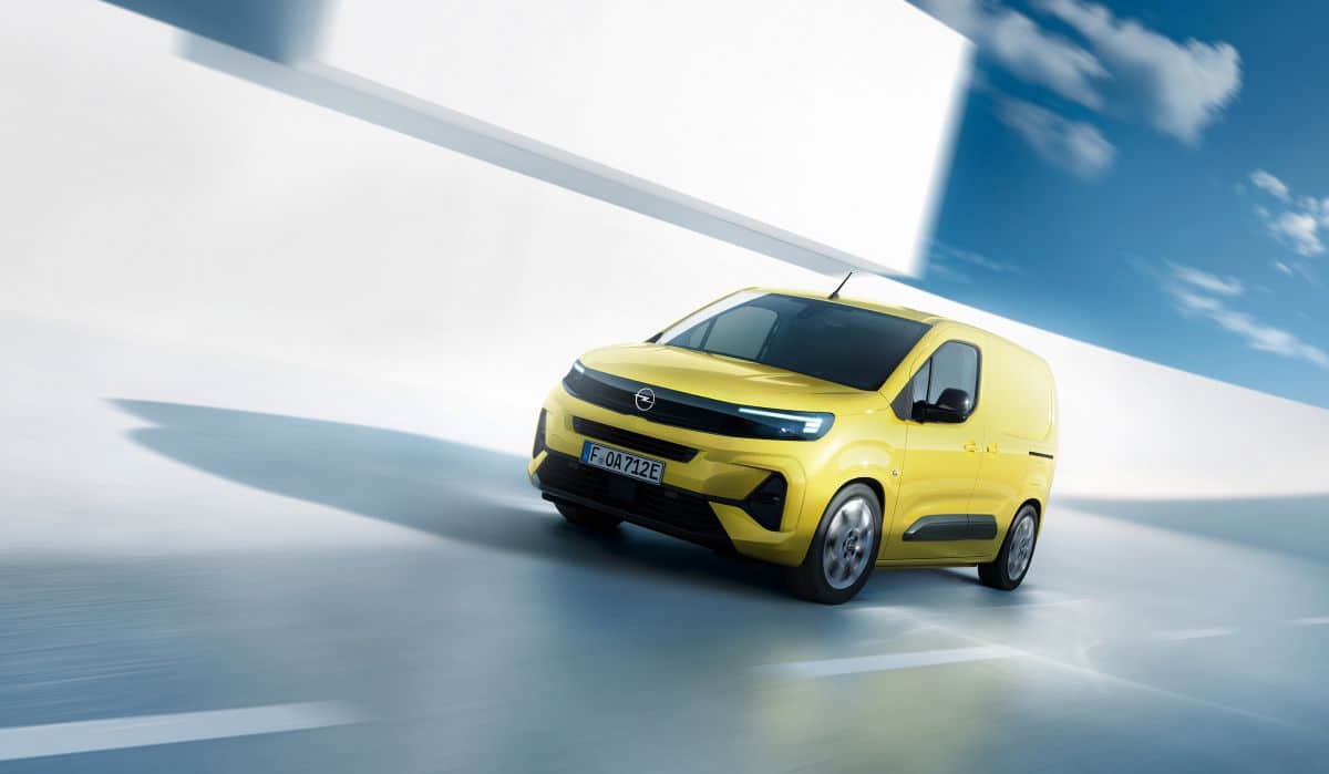 Guida più sicura su Opel Combo con i proiettori Intelli-Lux LED Matrix