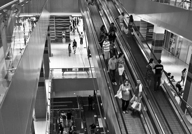Centri commerciali: fatturato +2.3% nel 2023