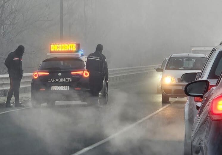 Incidente a San Martino di Trecate, disagi per gli automobilisti: code dal semaforo di Pontenuovo a Magenta