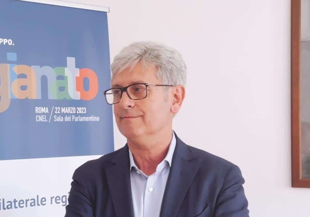 Ricordarsi che la persona viene prima del profitto- di Angelo Colombini