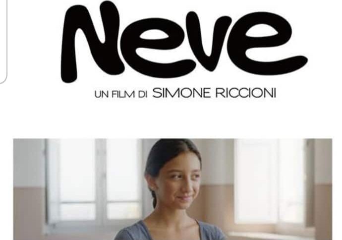‘Neve’, il film di Simone Riccioni che parla di bullismo e cyberbullismo