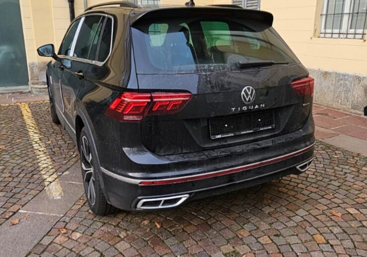 Robecco sul Naviglio: auto con targhe false sequestrata dalla Polizia locale