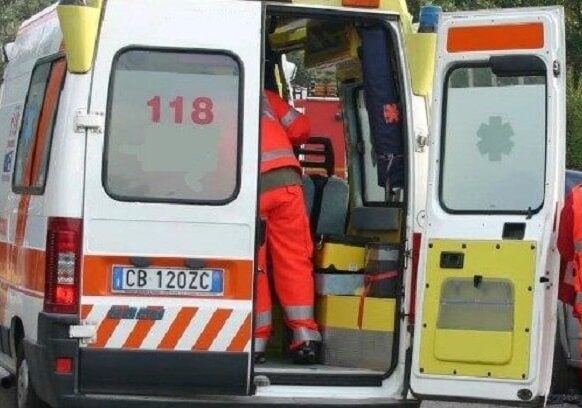 Vigevano: 39enne sudamericano investe donna e bambino di 9 mesi