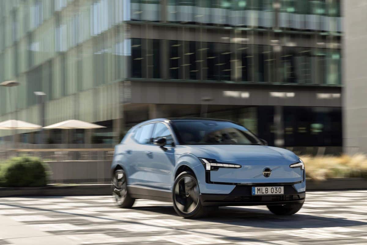 Volvo, a febbraio percentuale più alta di vendita modelli elettrificati