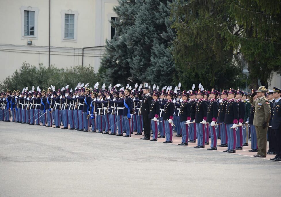 Milano, giuramento alla scuola militare Teuliè