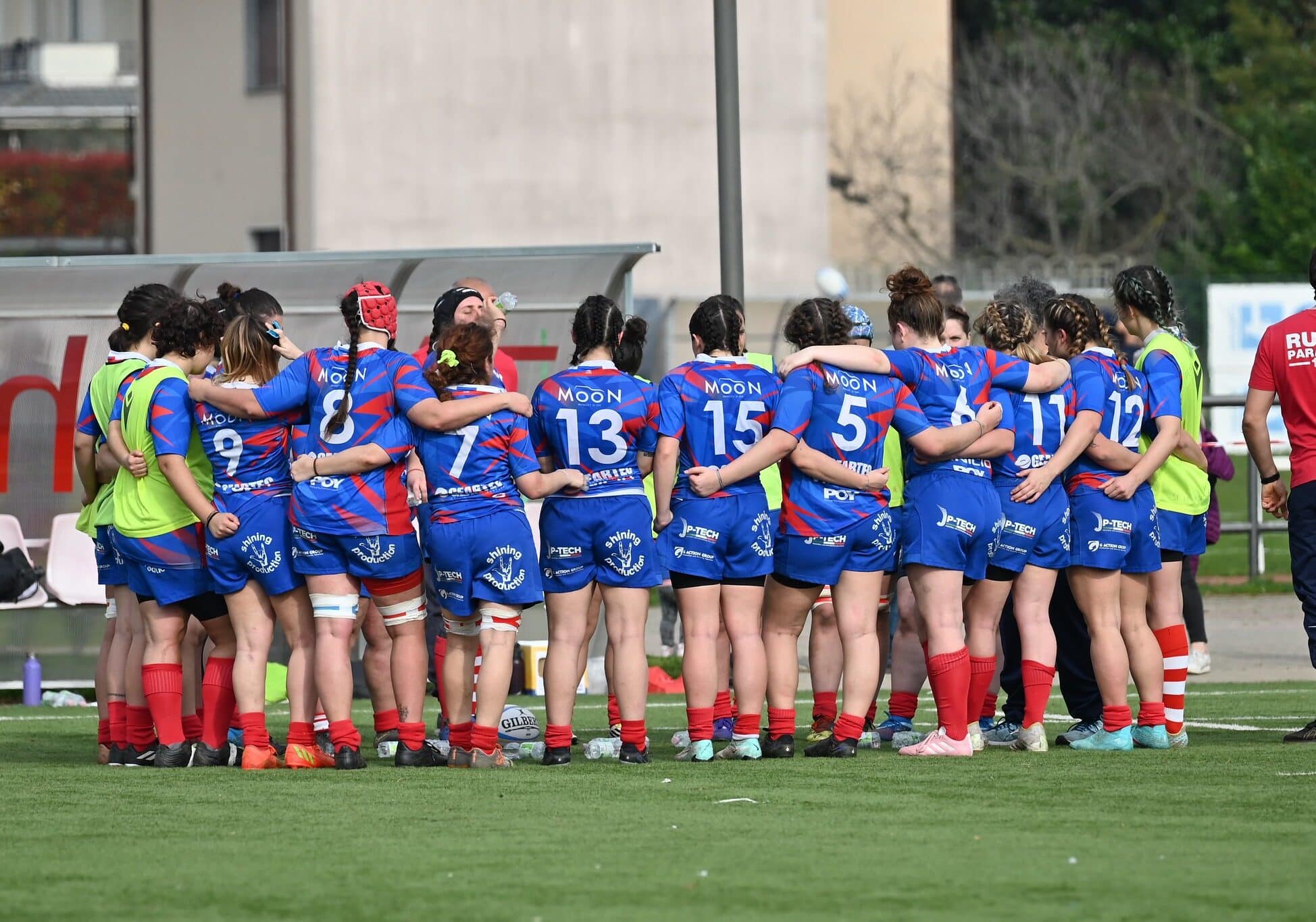 Rugby Parabiago: buone prestazioni delle Seniores, ma i risultati non  sorridono ai colori rossoblù
