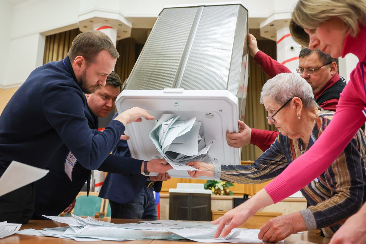 Elezioni in Russia, per i primi exit poll Putin oltre l’87%