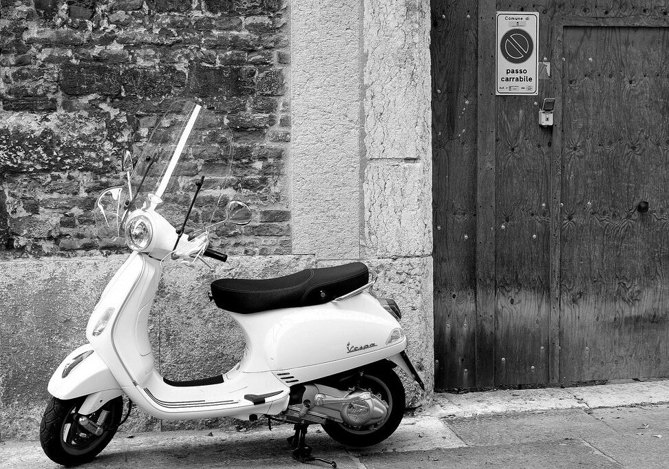 Ecco il francobollo dedicato al Vespa Club