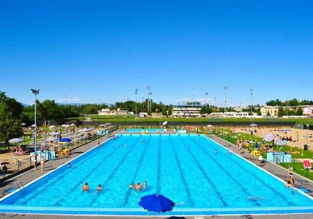 Piscina Comunale di Busto Garolfo: si aprono le iscrizioni per il Campo estivo. A cura di Massimo Colombo