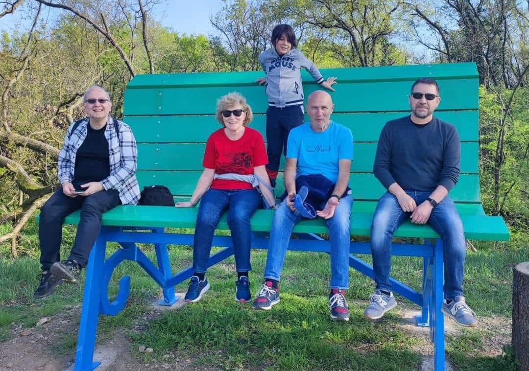 A Bernate Ticino è tornata la “Big Bench” (la Grande Panchina)