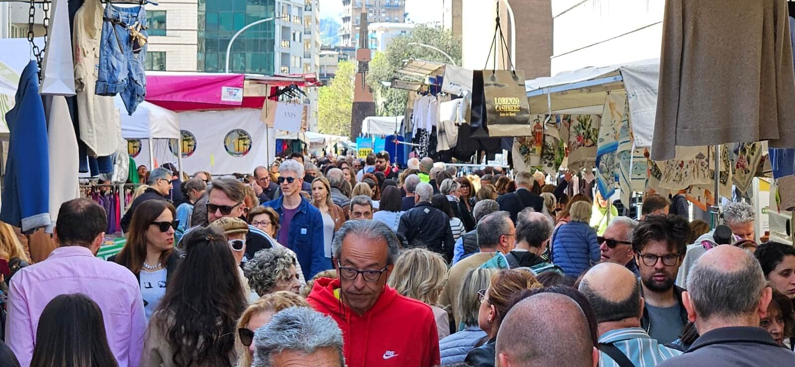 “Gli Ambulanti di Forte dei Marmi®” a Legnano per il Primo Maggio