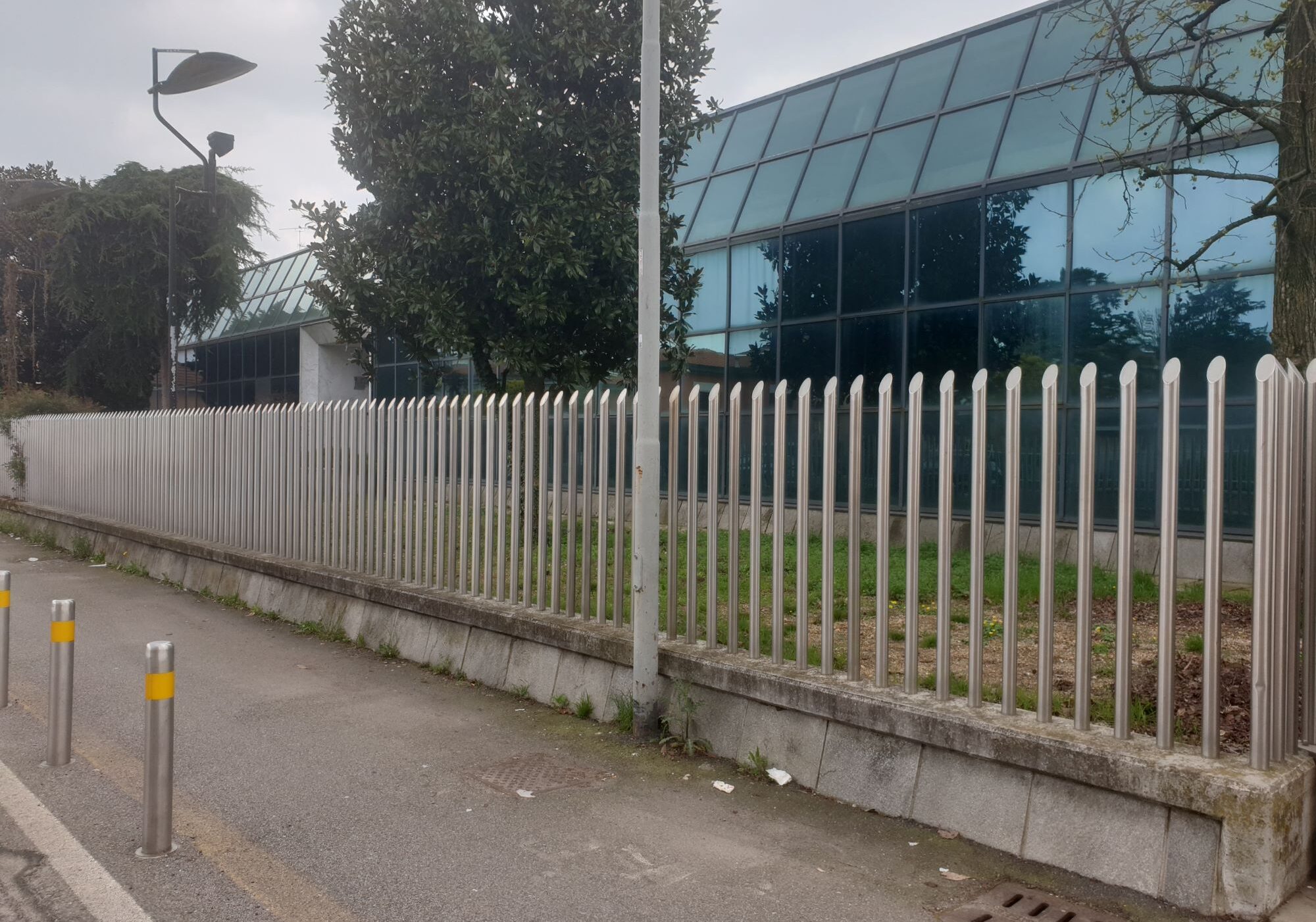 Magenta, la preoccupazione dei residenti di via Cadorna: “Vogliamo sapere se quell’area dove sorgerà una scuola è stata bonificata”