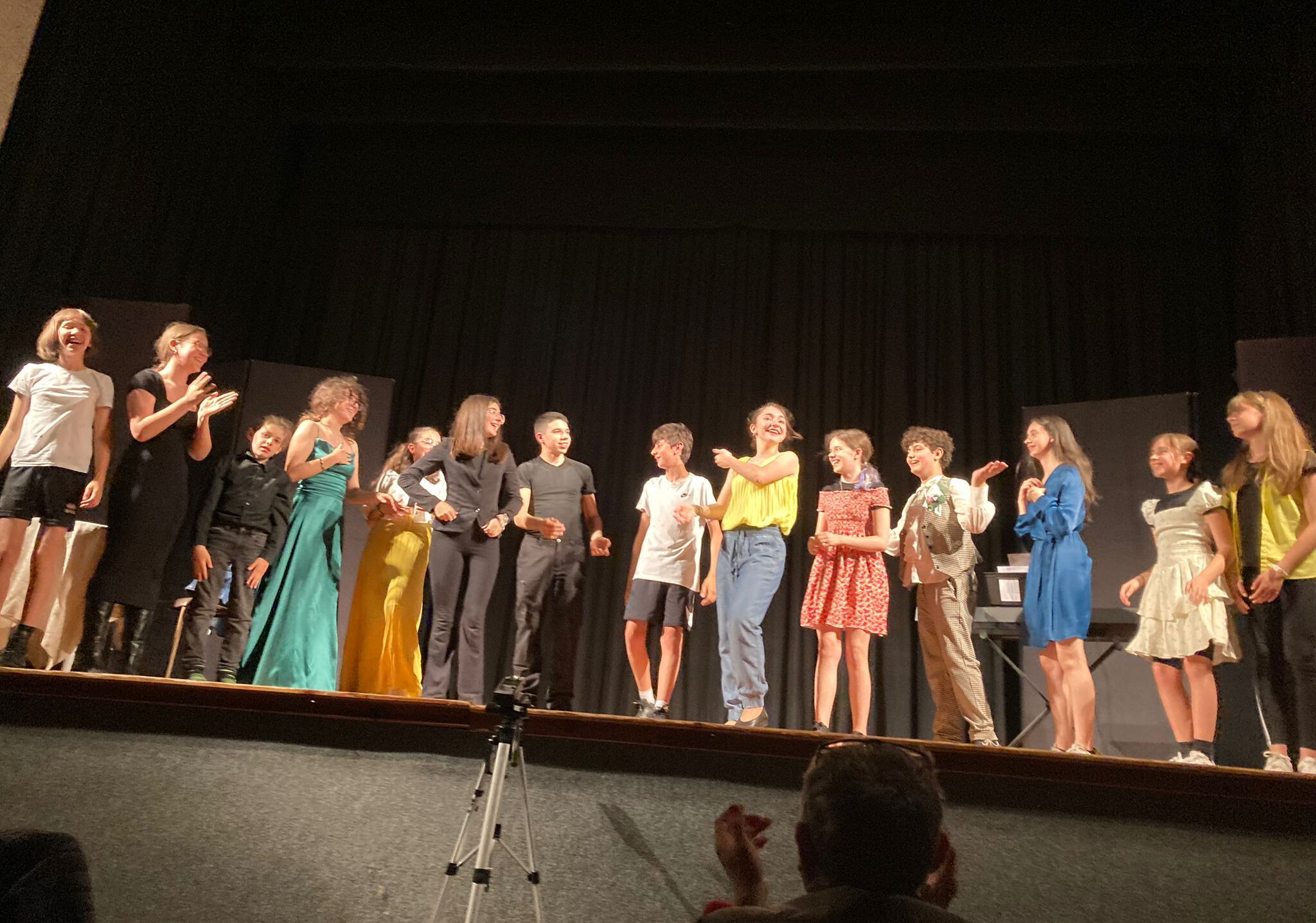Gli adolescenti del Teatro dei Navigli alla ribalta