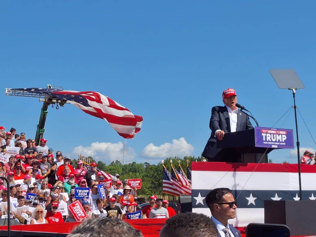 La Virginia in pellegrinaggio per Donald Trump