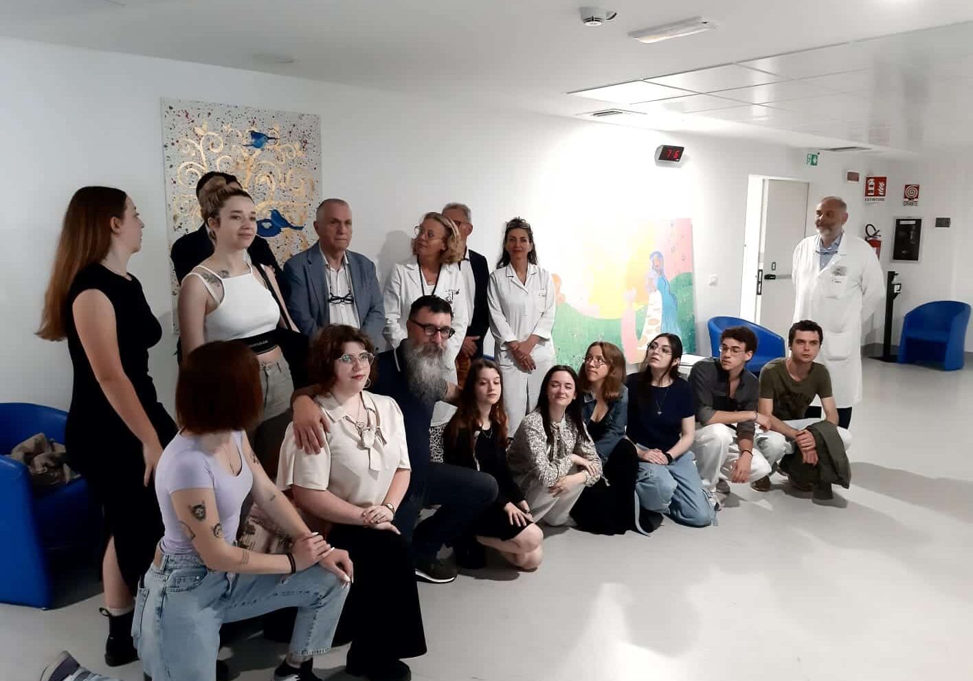 Un’atmosfera più accogliente e ricca di colore per il reparto di maternità dell’Ospedale di Magenta