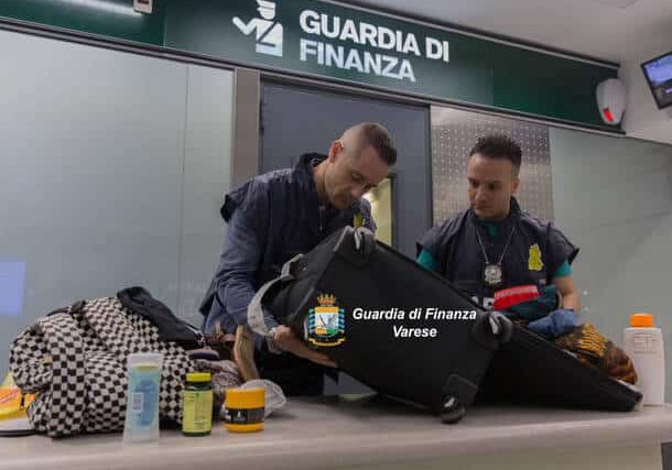 Malpensa, GDF sequestra marijuana e droga dello sballo