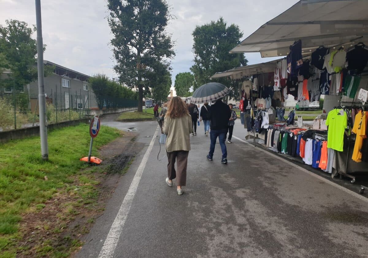 Magenta, partiti i lavori in piazza mercato. Masperi (Confcommercio): “Ringraziamo chi si sta adoperando”