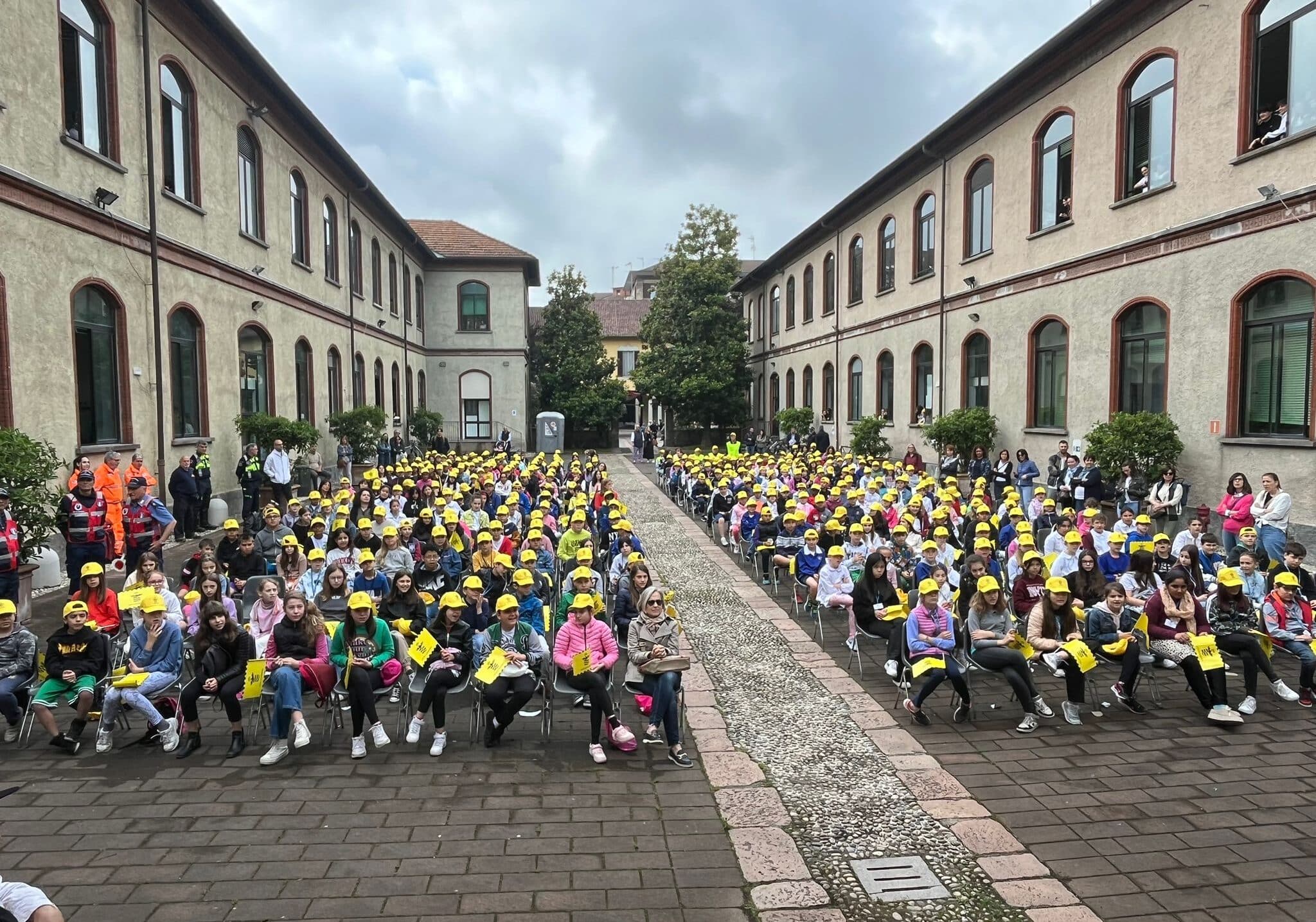 Magenta, la Battaglia per le scuole: centinaia di bambini in visita a Casa Giacobbe e all’Ossario