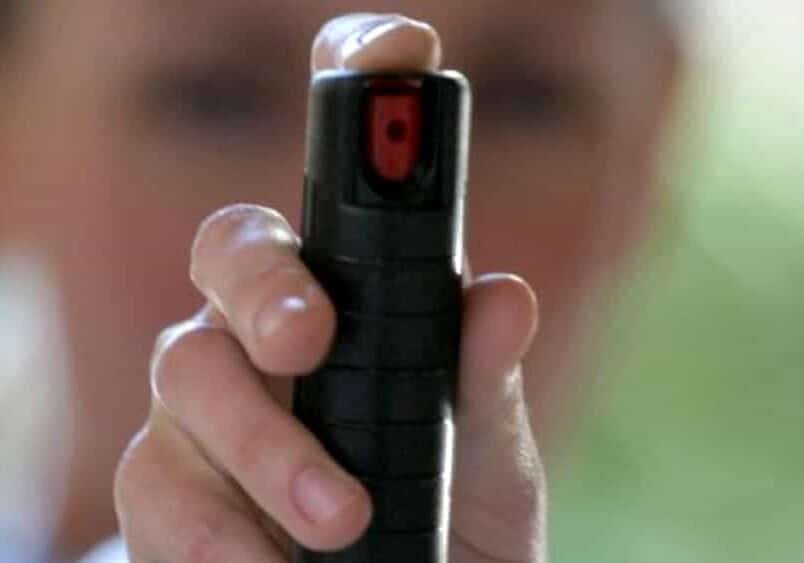Spray al peperoncino in scuola di Vigevano, 7 intossicati