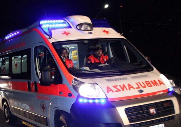 San Vittore Olona, 23enne muore colto da malore