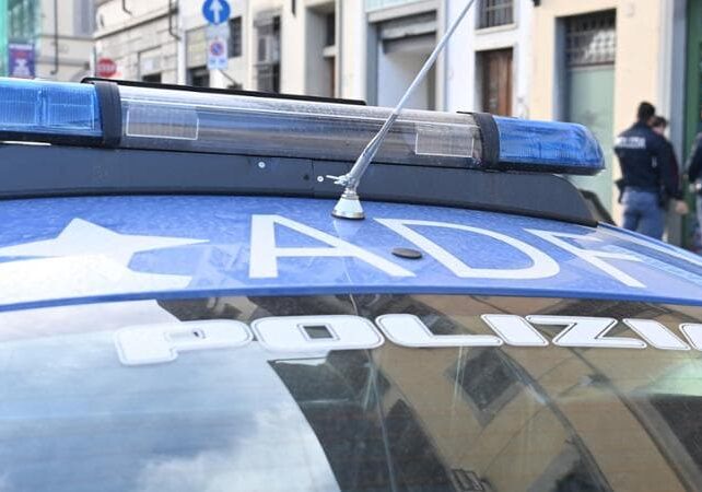 Milano: rapina orologio di lusso, arrestato 16enne che finisce al Beccaria