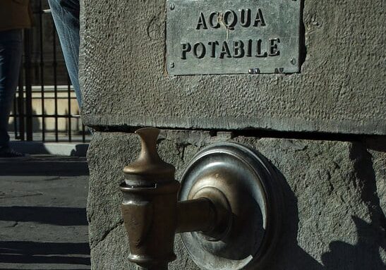 Milano e Lombardia: meno inquinanti nell’acqua