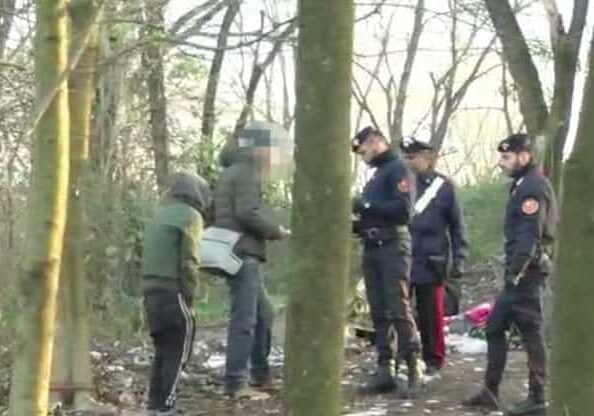 Operazione dei CC di Rho: 9 pusher arrestati nel parco delle Groane