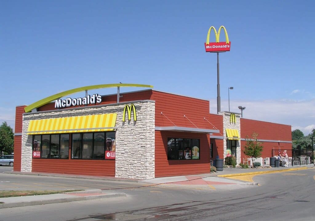 McDonald’s apre a Cologno Monzese, 40 posti di lavoro
