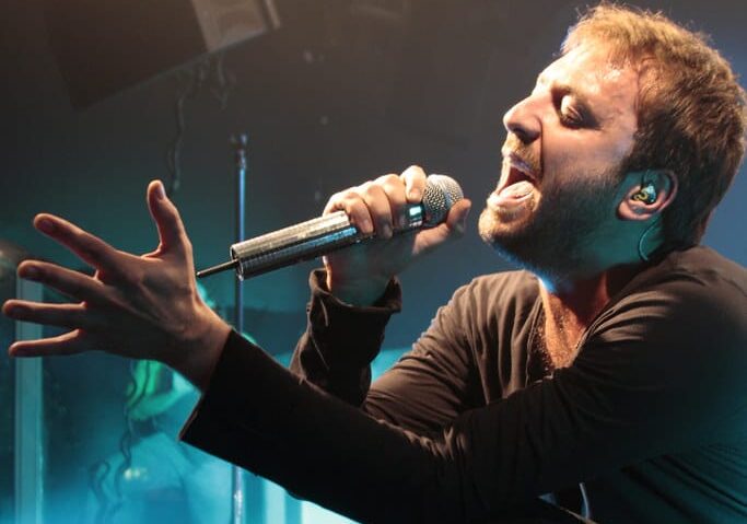 Dopo due anni Cesare Cremonini torna negli stadi: il 15 giugno 2025 a San Siro