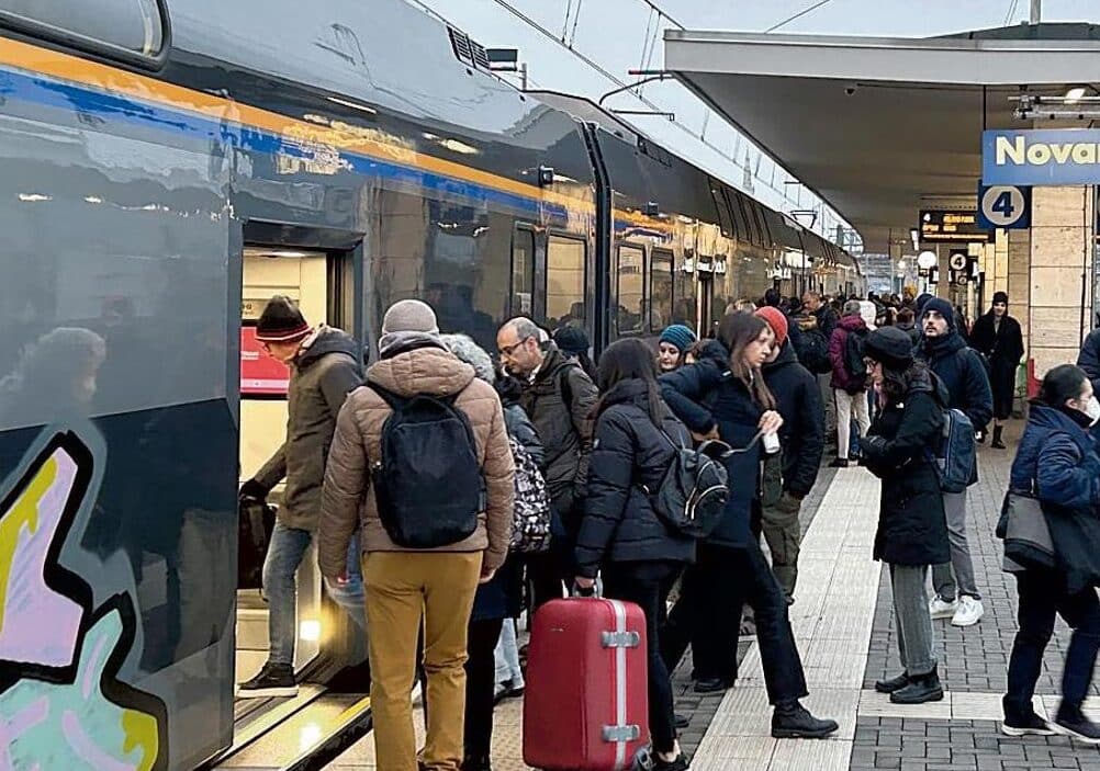 Dopo l’incidente di stamani circolazione dei regionali ancora sospesa tra Milano Villapizzone e Milano Lambrate